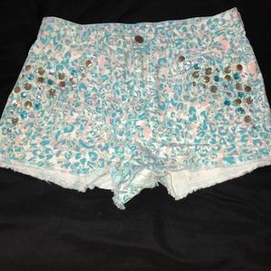 Pastel leopard shorts with rhinestones